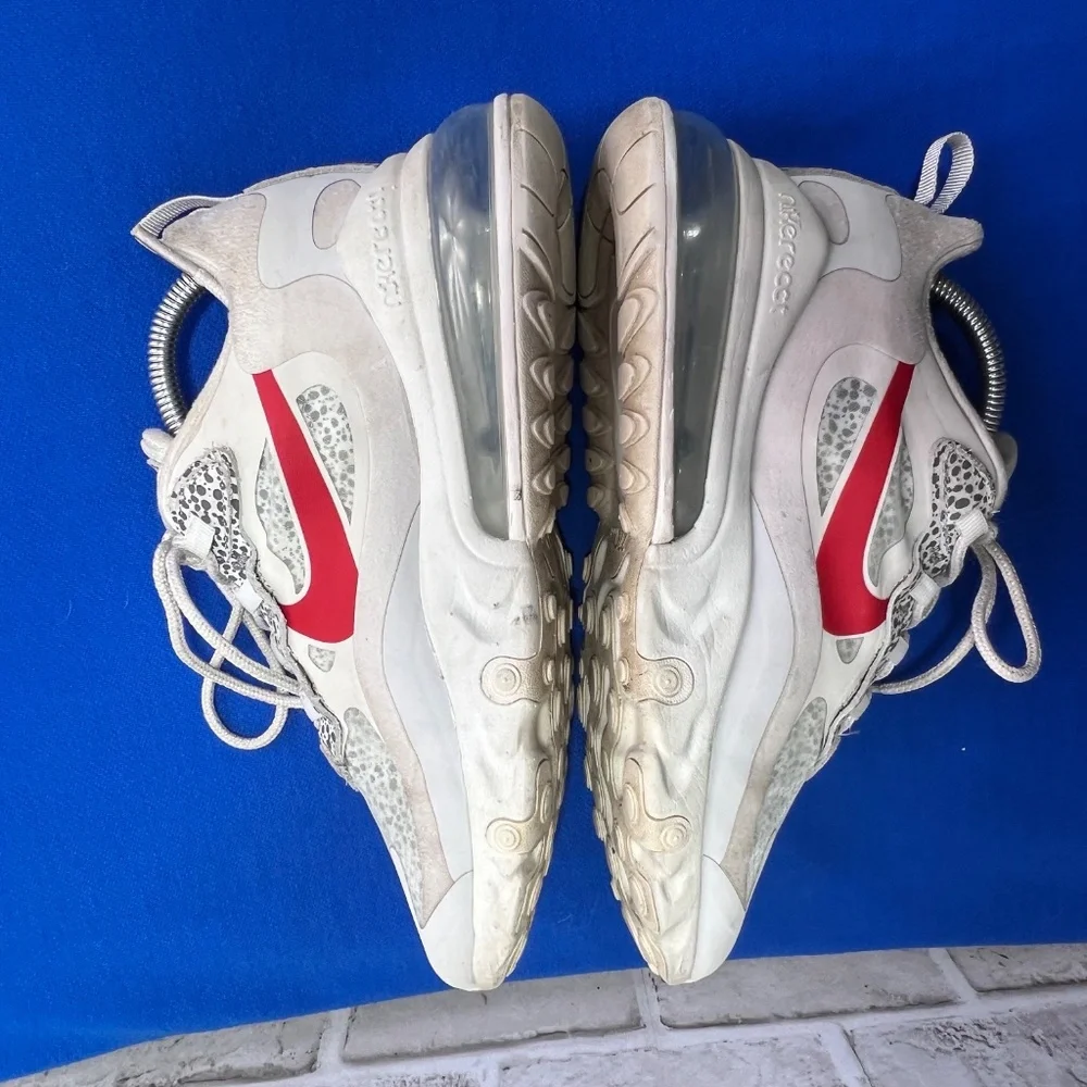 |•NIKE•| Air Max 270 React Athletic Shoes Size 7